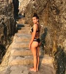 473k Likes, 4,201 Comments - DUA LIPA (@dualipa) on Instagra